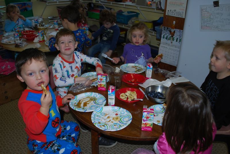 snack time.. mmm Waffles and fruit!